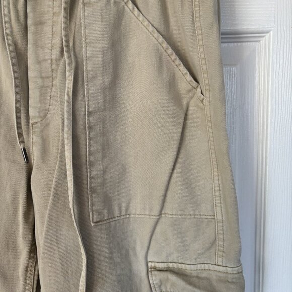 Women's kHAKI BEIGE GAP Cargo Pants - Picture 2 of 6